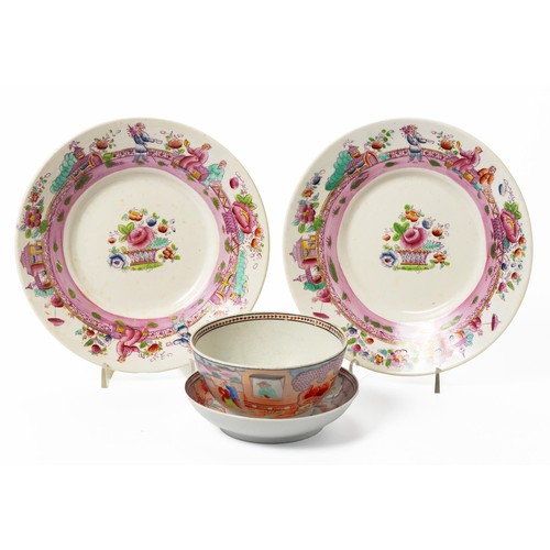 361 - A PAIR OF ENGLISH 'CHINOISERIE' PLATES