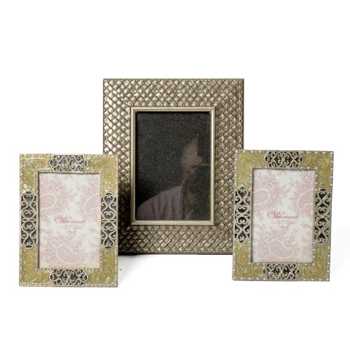 538 - THREE PHOTO FRAMES, MODERN