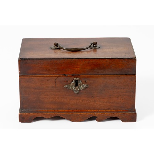 546 - A MAHOGANY BOX