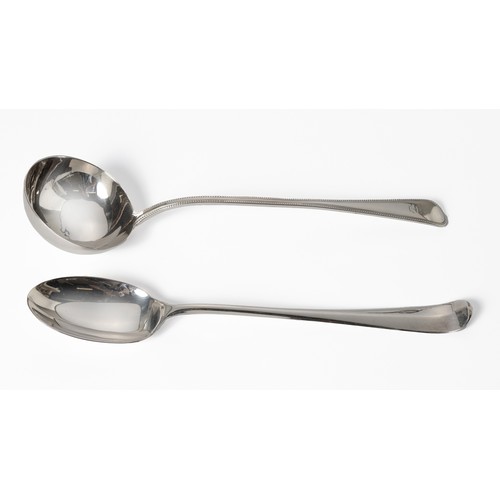 567 - A VICTORIAN SILVER OLD ENGLISH PATTERN SOUP LADLE, CHAWNER AND CO, LONDON, 1875