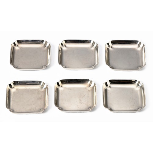 589 - AN AMERICAN SET OF SIX SILVER BUTTER DISHES, TIFFANY AND CO, 19TH CENTURY