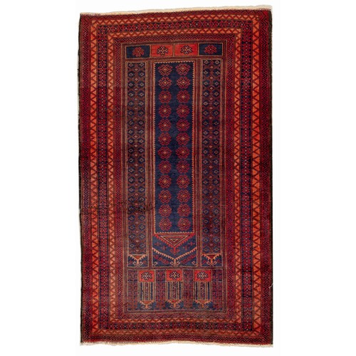 10 - A VINTAGE BALOUCH RUG 147 by 95cm