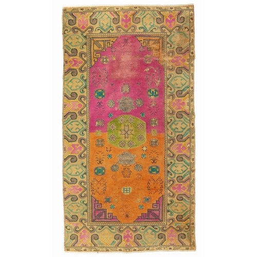 294 - A VINTAGE TURKISH RUG 307 by 149cm