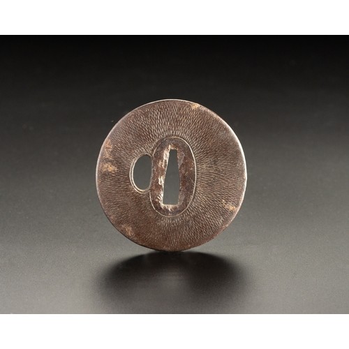 621 - A JAPANESE TSUBA, MEIJI PERIOD, 1868 - 1912