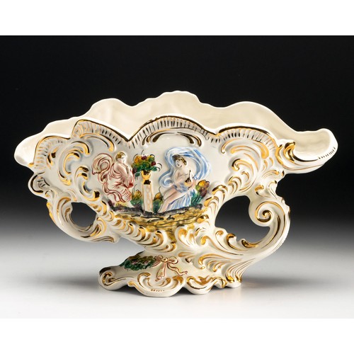 561 - A CAPODIMONTE PEDESTAL CENTREPIECE BOWL, LATE 20TH CENTURY