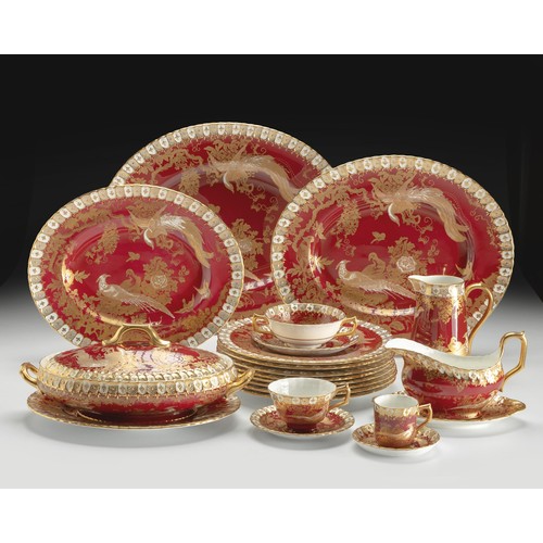 563 - A ROYAL CROWN DERBY 'PARADISE' MAROON PART DINNER SERVICE