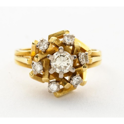 873 - A DIAMOND CLUSTER RING