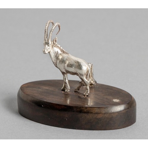 989 - A SILVER MINIATURE SABLE ANTELOPE, PATRICK MAVROS