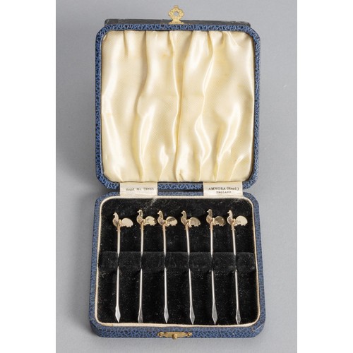 991 - A GEORGE V CASED SET OF SIX SILVER COCKTAIL PICKS