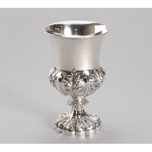 1005 - A VICTORIAN SILVER CUP, EDWARD, EDWARD JUNIOR, JOHN & WILLIAM BARNARD, LONDON, 1849