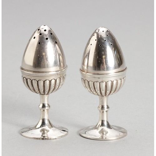 1010 - A VICTORIAN SILVER SALT AND PEPPER SHAKER SET, SAMPSON MORDAN AND CO, LONDON, 1889