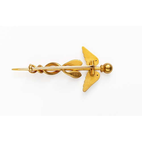 902 - A 16CT GOLD BROOCH