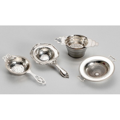 1040 - A GEORGE V SILVER TEA STRAINER, HENRY MATTHEWS, BIRMINGHAM, 1910