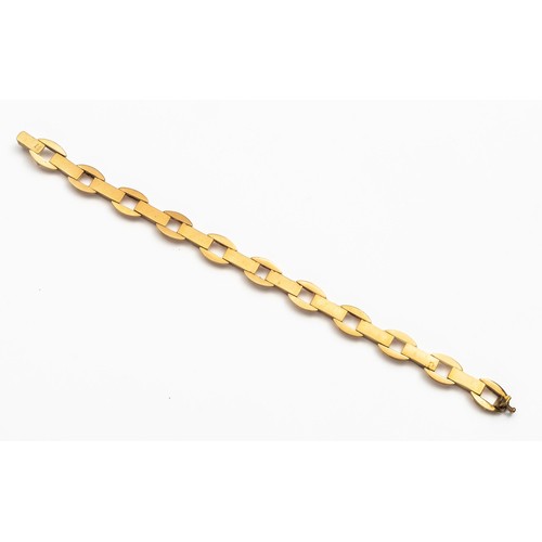 888 - AN 18CT GOLD BRACELET