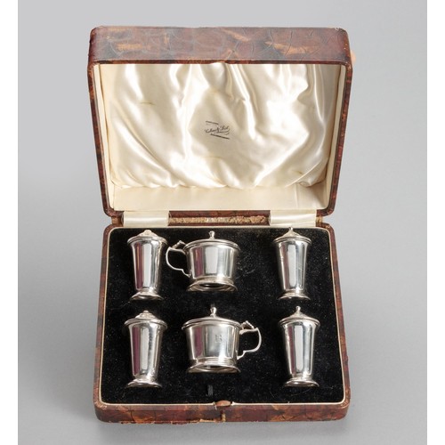 1062 - A CASED GEORGE VI SIX PIECE SILVER CRUET SET, DEAKIN AND FRANCIS LTD, BIRMINGHAM, 1936