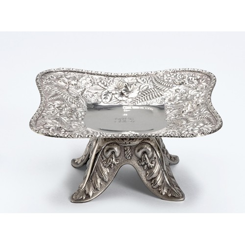 1081 - AN AMERICAN COIN SILVER FRUIT BOWL, SAMUEL KIRK AND SON, BALTIMORE, 1846-1861