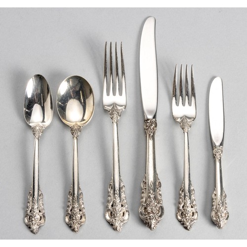 1082 - AN AMERICAN SILVER CUTLERY SET, R WALLACE AND SONS MFG CO