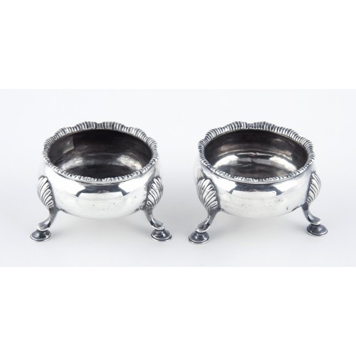 7 - A PAIR OF GEORGE II SILVER SALTS, DAVID HENNELL, LONDON, 1752