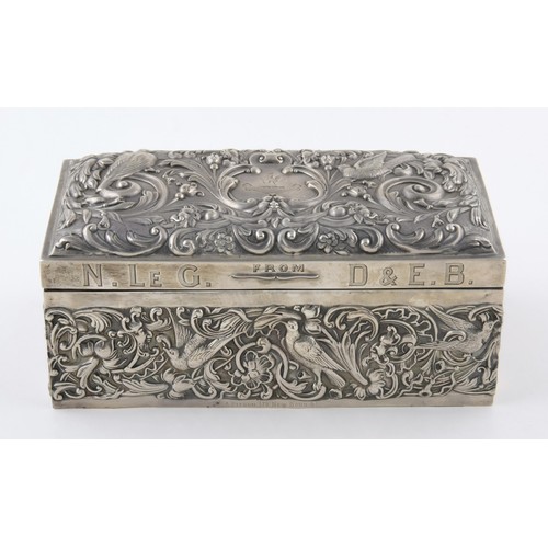 95 - A VICTORIAN SILVER CIGAR BOX, WILLIAM COMYNS AND SONS, LONDON, 1894