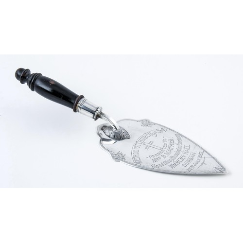 372 - A SILVER CEREMONIAL TROWEL, MAKER AND DATE MARKS RUBBED