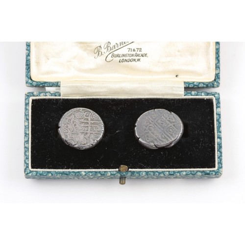 1706 - A PAIR OF SILVER CUFFLINKS