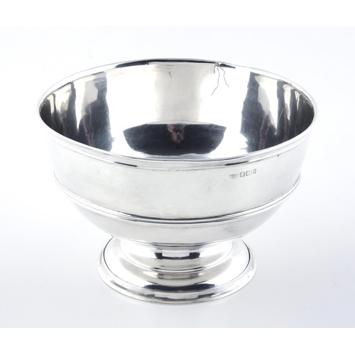 112 - A VICTORIAN SILVER MINIATURE ROSE BOWL, MAPPIN AND WEBB, SHEFFIELD, 1901