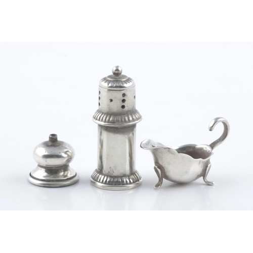 306 - A MISCELLANEOUS COLLECTION OF MINIATURE SILVER ITEMS, VARIOUS MAKERS AND DATES