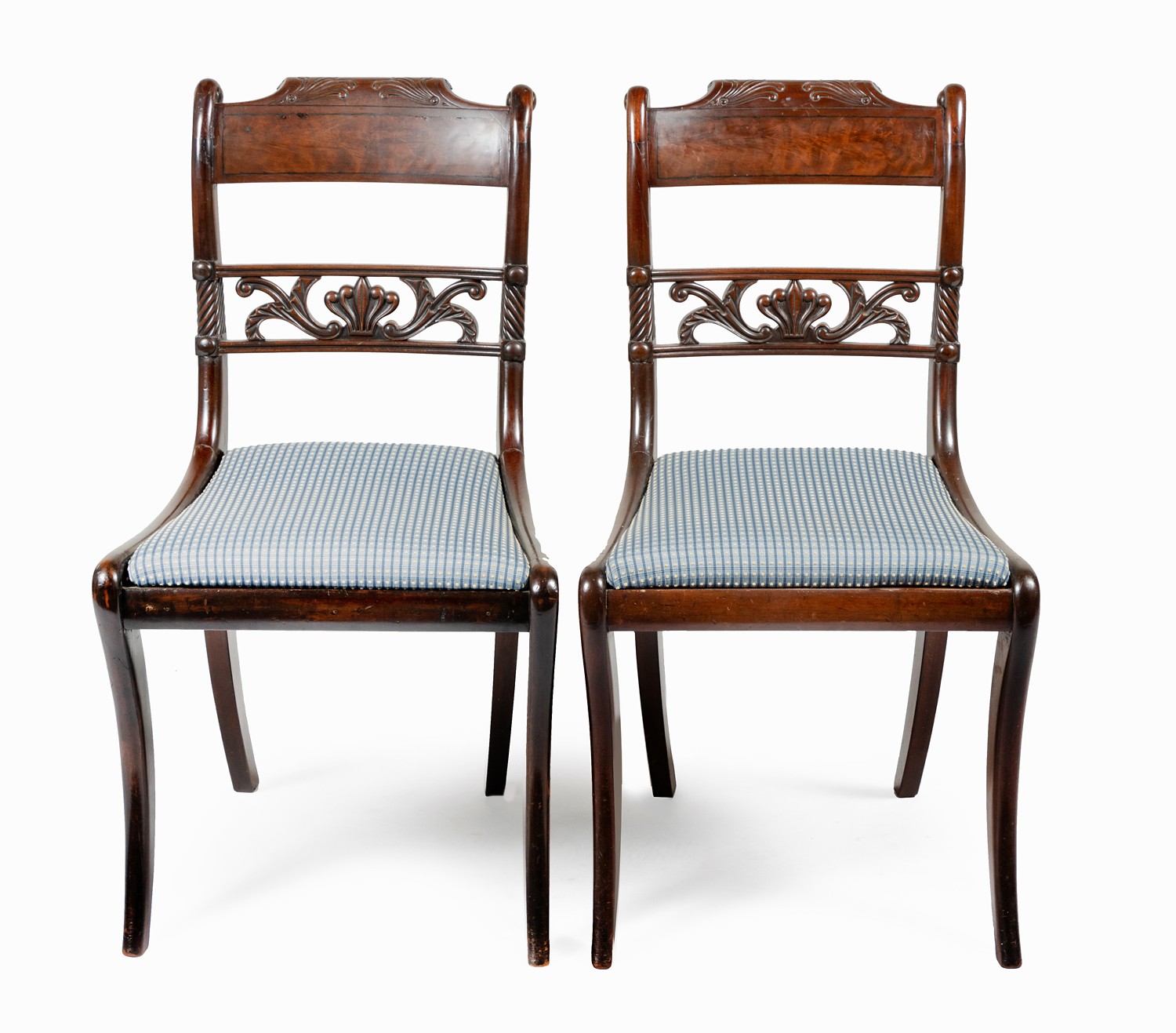A PAIR OF REGENCY MAHOGANY SIDE CHAIRS