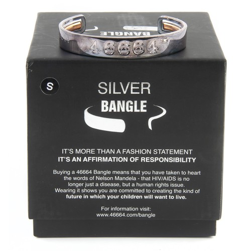 1406 - A PAIR OF MATCHING SILVER NELSON MANDELA 4664 BANGLES