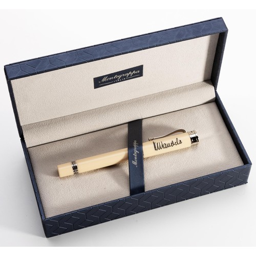 70 - A MONTEGRAPPA NELSON MANDELA DUCALE BEIGE RESIN AND BRUSHED PALLADIUM ROLLERBALL PEN