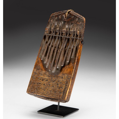 118 - A CHOKWE THUMB PIANO (mbira), ANGOLA