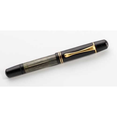 112 - A PELIKAN 100 FOUNTAIN PEN