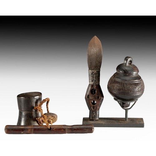 135 - A CHOKWE, FIRE LIGHTER SET AND LIDDED BOWL, ANGOLA, EARLY 20th CENTURY (3)