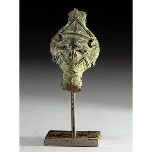 168 - A SMALL METAL FRAGMENT, YORUBA, NIGERIA, BENIN