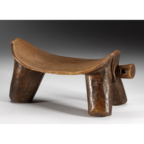 233 - A SENUFO STOOL, IVORY COAST/MALI