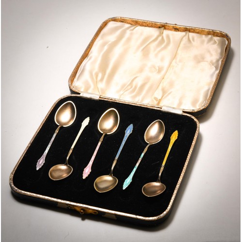 348 - A CASED SET OF GILT AND ENAMEL MOCHA SPOONS, MAKER'S AND DATE MARK RUBBED, BIRMINGHAM