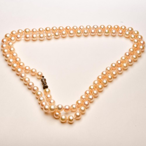 133 - AN OPERA STRAND OF CULTURED PEARLS