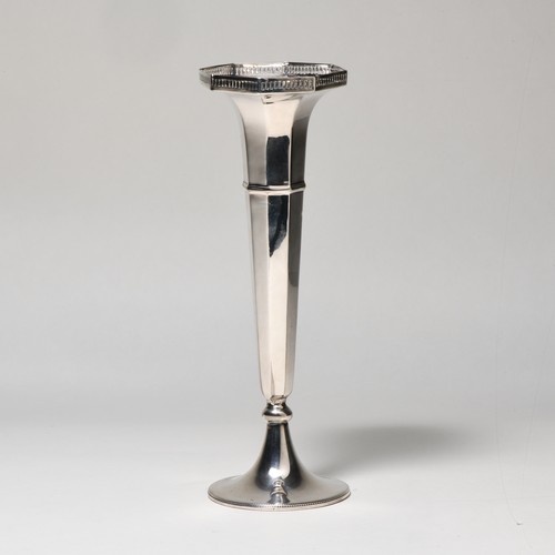 340 - AN ELECTROPLATE POSY VASE