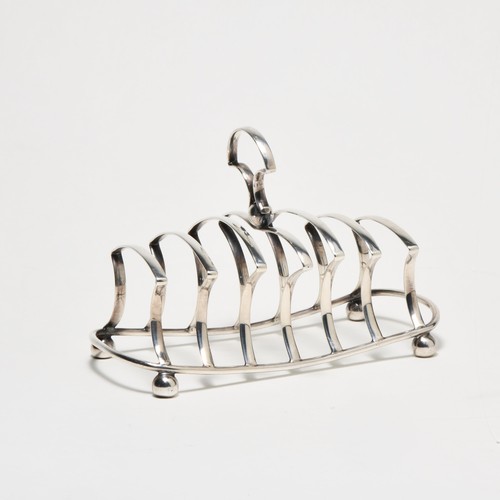 878 - AN ELECTROPLATE TOASTRACK