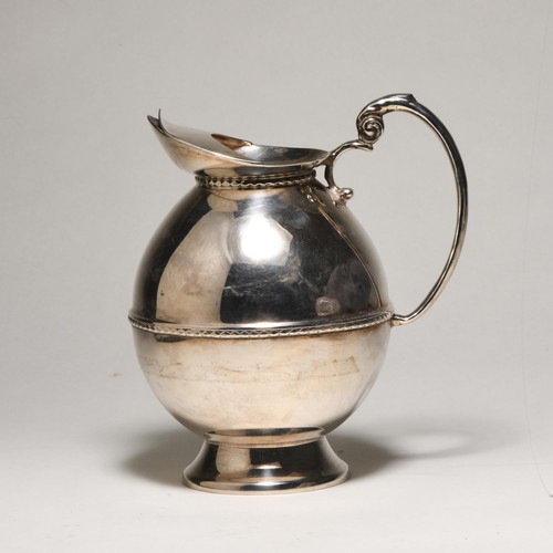 853 - AN ELECTROPLATE WATER JUG