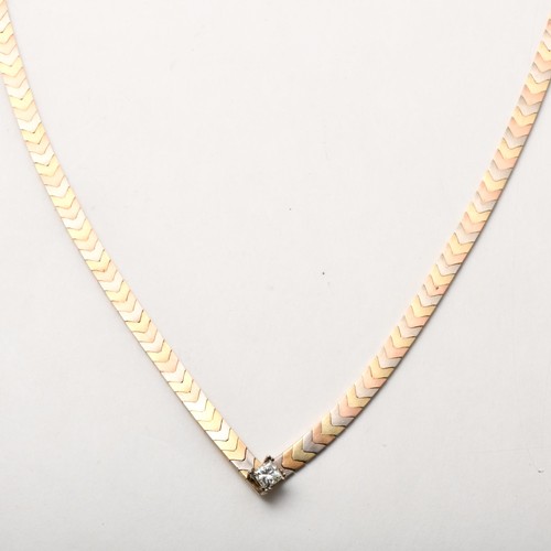 1455 - A DIAMOND SOLITAIRE NECKLACE