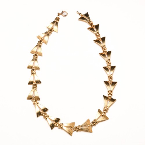 834 - A TIFFANY & CO GOLD NECKLACE, NEW YORK, 1970S