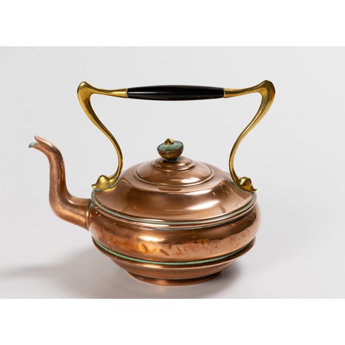 488 - A COPPER KETTLE