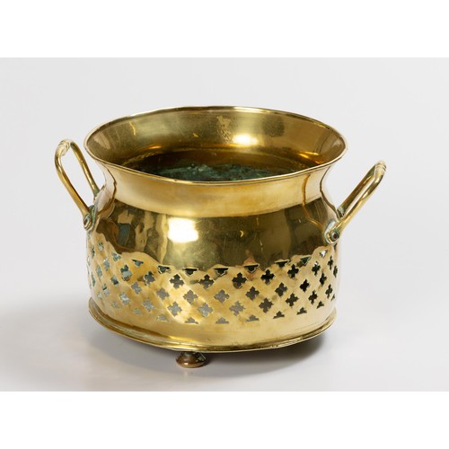 481 - A BRASS JARDINIERE