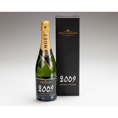 65 - 2009 Moët & Chandon x 1 bottle 750ml