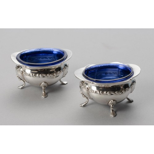 791 - A PAIR OF EDWARD VII SILVER SALTS, WILLIAM DEVENPORT, BIRMINGHAM, 1905