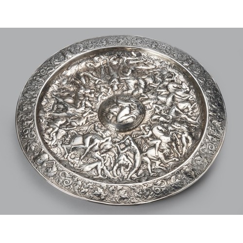 858 - A LARGE ELECTROPLATED 'BATTLE OF THE AMAZONS' CHARGER, WMF