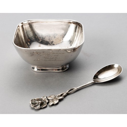 810 - A GEORGE VI SILVER BOWL, ATKIN BROTHERS, SHEFFIELD, 1944