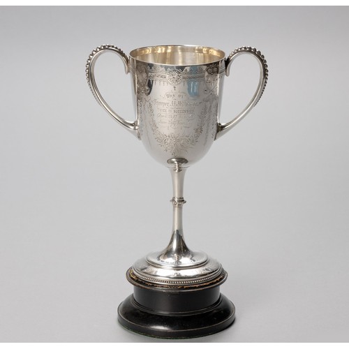 774 - A VICTORIAN SILVER TROPHY CUP, HILLIARD AND THOMASON, BIRMINGHAM, 1886