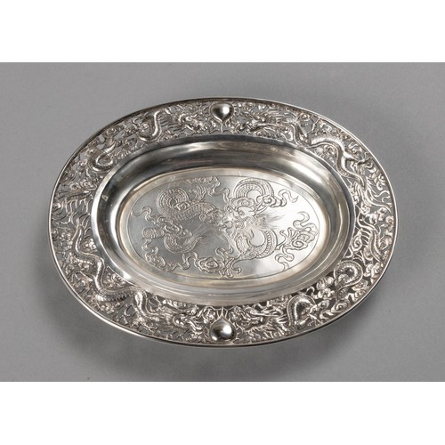 835 - A CHINESE SILVER BOWL, WING FAT